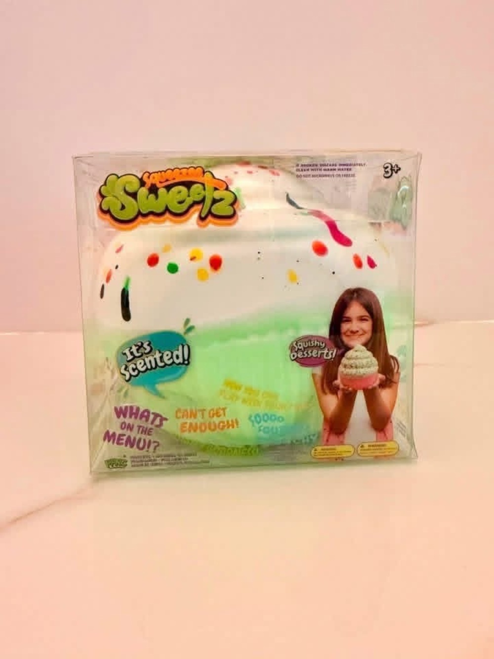 New PPNC GREEN Squeezee Sweetz Scented Cupcake Squishy Toy / Stress Relief